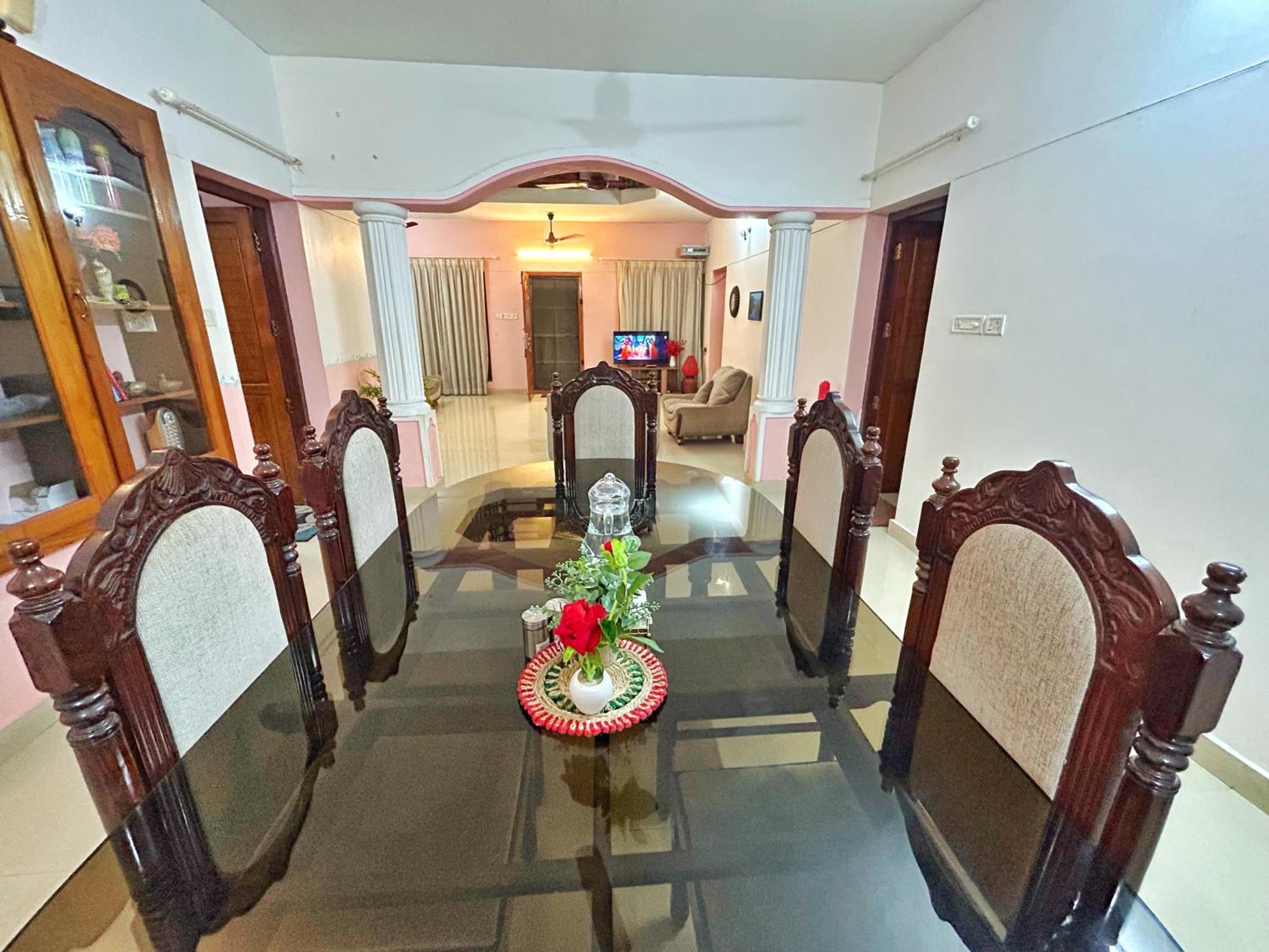 La Casa Trivandrum 4 Bhk Ac Luxury Villa At City Centre, Just 6 Kms To Airport Thiruvananthapuram Dış mekan fotoğraf